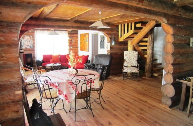 Très beau chalet en rondins de 197 m² – m967 Très beau chalet en rondins de 197 m² – m967