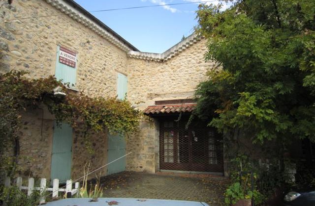 Maison – M1127 Maison – M1127