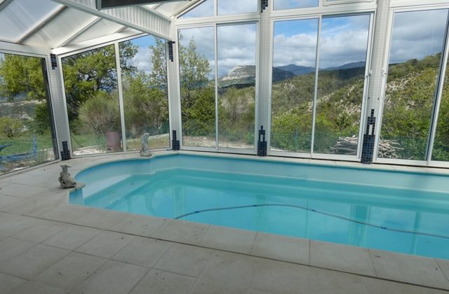 Maison avec piscine intérieure – m1405 Maison avec piscine intérieure – m1405