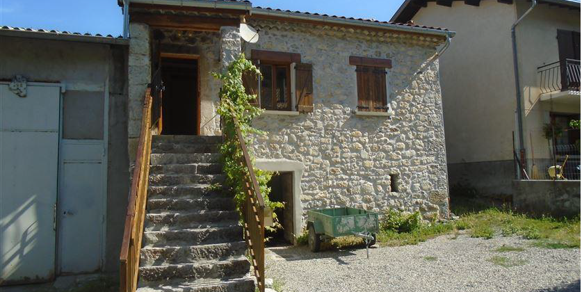 Maison de village – LE SAIX – loc299 Maison de village – LE SAIX – loc299