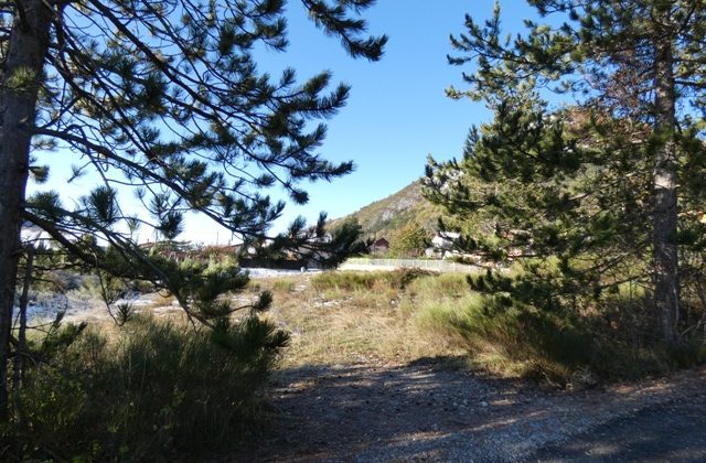 Terrain constructible – VEYNES – T1453 Terrain constructible – VEYNES – T1453