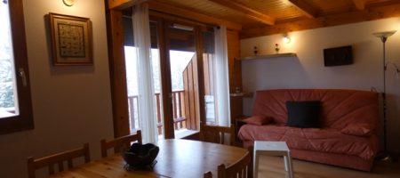 T4 en duplex – Garage – LA JOUE DU LOUP – A1462 T4 en duplex – Garage – LA JOUE DU LOUP – A1462