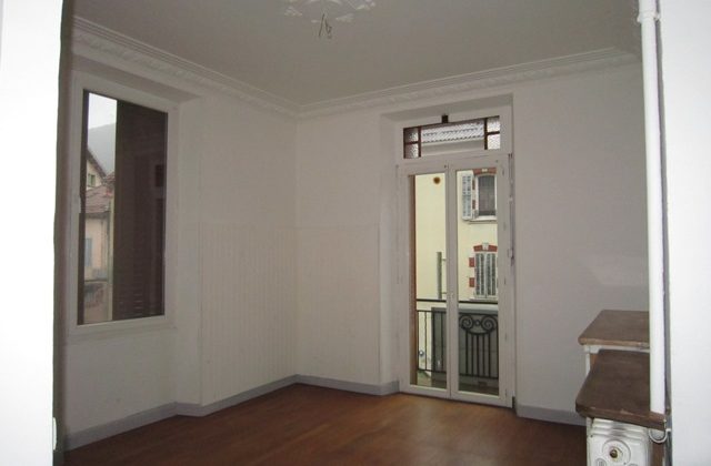 Appartement T3Bis – VEYNES – LOC308 Appartement T3Bis – VEYNES – LOC308