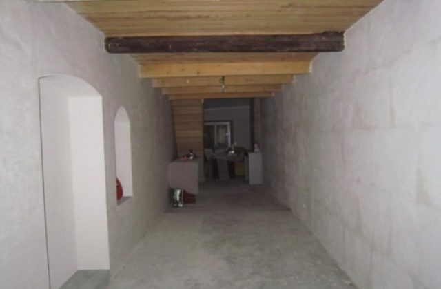 Maison de village rénovée en partie – m1489 Maison de village rénovée en partie – m1489