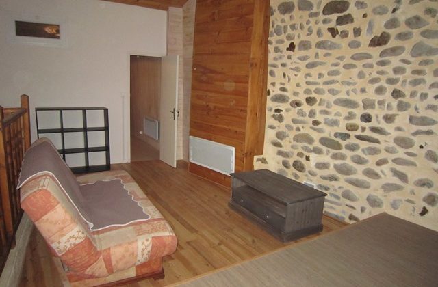 Maison de village T3 meublée – VEYNES – Loc 316 Maison de village T3 meublée – VEYNES – Loc 316