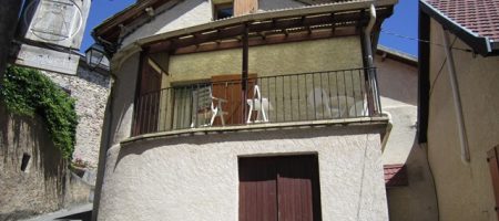 Maison de village avec terrasse – m1597 Maison de village avec terrasse – m1597