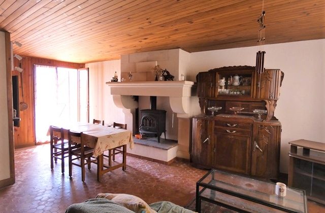 Maison indépendante avec garage et terrasse – m1599 Maison indépendante avec garage et terrasse – m1599