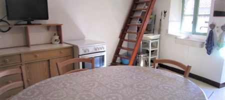 Maison de village avec balcon – m1635 – VEYNES Maison de village avec balcon – m1635 – VEYNES