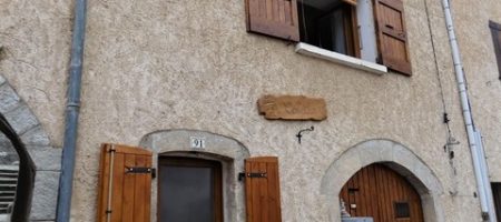 Maison de village rénovée – m1657 – 05140 ASPREMONT Maison de village rénovée – m1657 – 05140 ASPREMONT