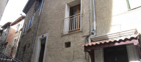 Maison de village – m1698 – VEYNES Maison de village – m1698 – VEYNES