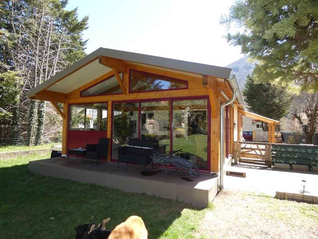 Maison de plain pied VEYNES (05400) BUECH DEVOLUY IMMO