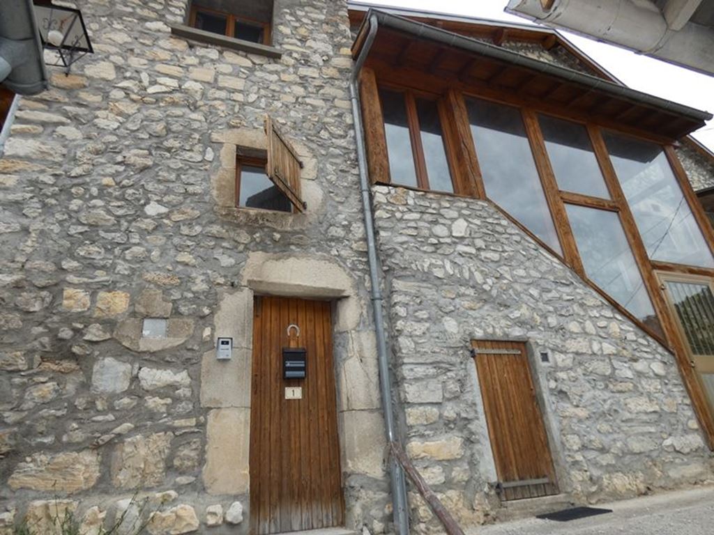 Maison de village ST JULIEN EN BEAUCHENE (05140) BUECH DEVOLUY IMMO