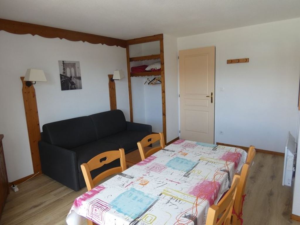 Appartement LA JOUE DU LOUP (05250) BUECH DEVOLUY IMMO