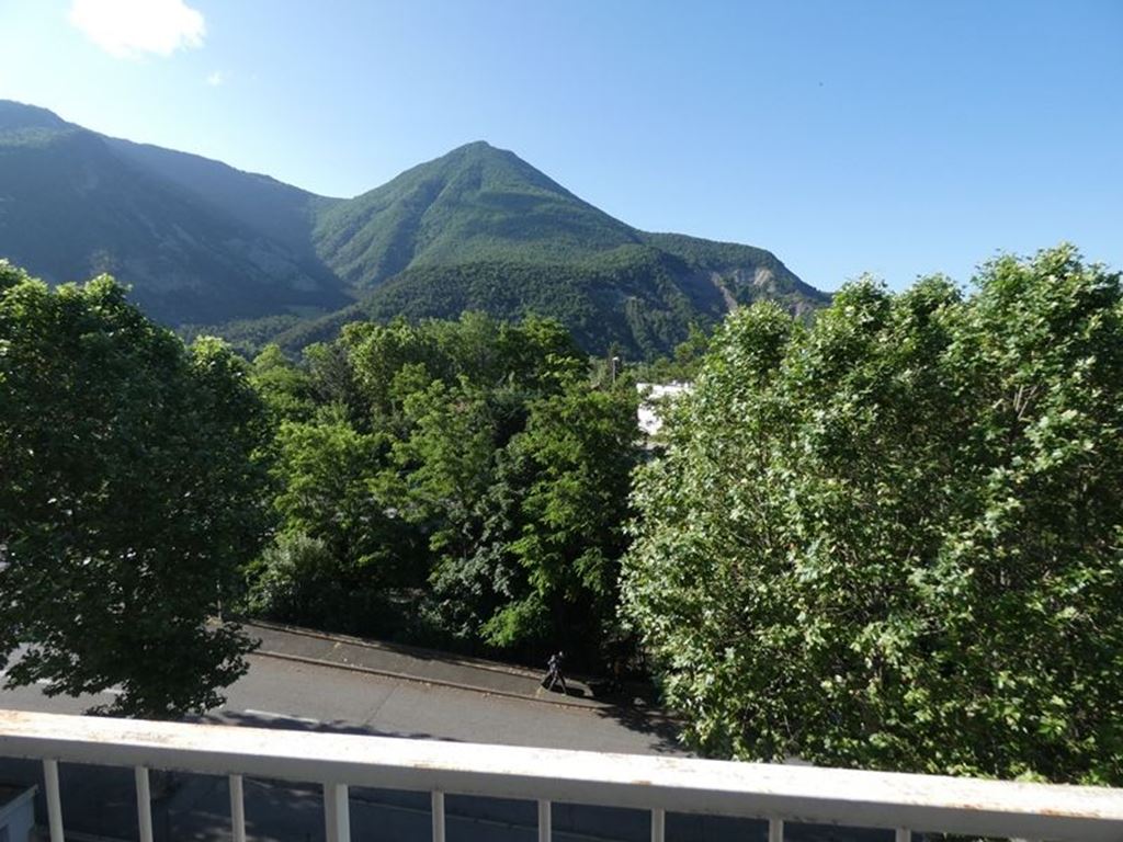 Appartement T3 VEYNES (05400) BUECH DEVOLUY IMMO