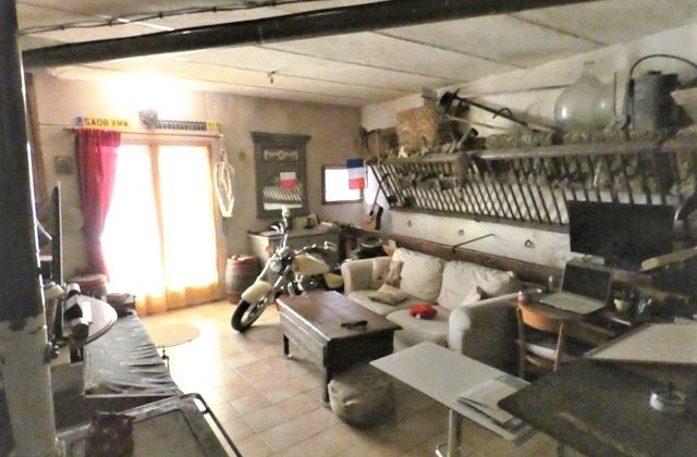 Maison à finir de rénover et une maison attenante à rénover – m1473 – ASPRES/BUËCH Maison à finir de rénover et une maison attenante à rénover – m1473 – ASPRES/BUËCH