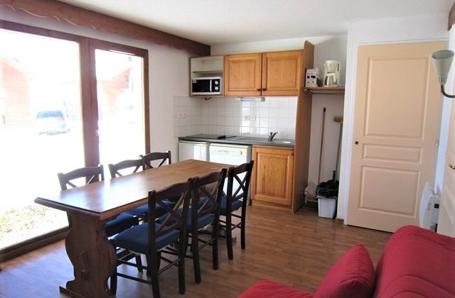 Appartement T3 avec jardinet – La Joue du Loup – A1558 Appartement T3 avec jardinet – La Joue du Loup – A1558