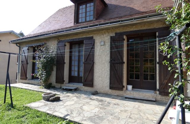 Villa traditionnelle – m1523 Villa traditionnelle – m1523