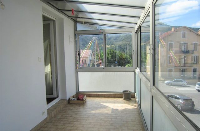 Appartement T3 – Cave – Combles aménageables – A1726 – VEYNES 05400 Appartement T3 – Cave – Combles aménageables – A1726 – VEYNES 05400