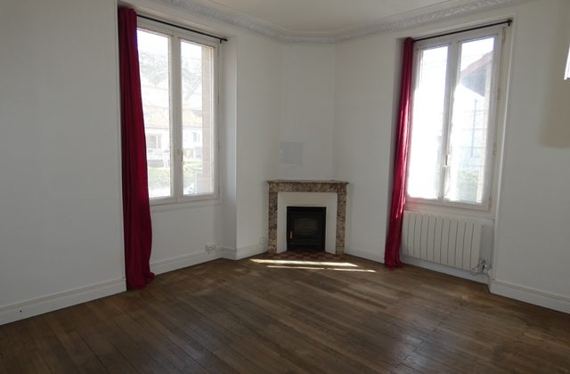 STUDIO + CAVE – VEYNES 05400 – LOC 350 STUDIO + CAVE – VEYNES 05400 – LOC 350