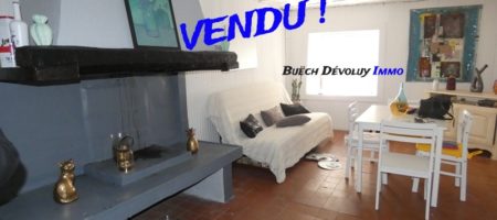 Maison de village – m1782 – 05140 LA BEAUME Maison de village – m1782 – 05140 LA BEAUME