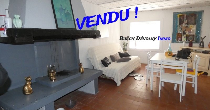Maison de village – m1782 – 05140 LA BEAUME Maison de village – m1782 – 05140 LA BEAUME