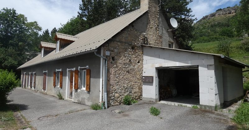 LONGÈRE – IDÉAL INVESTISSEUR – LOCATAIRES EN PLACE – m1814 – LE DÉVOLUY LONGÈRE – IDÉAL INVESTISSEUR – LOCATAIRES EN PLACE – m1814 – LE DÉVOLUY