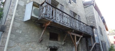 Appartement T6 en triplex – Garage et cave – A1817 – ST PIERRE D’ARGENÇON Appartement T6 en triplex – Garage et cave – A1817 – ST PIERRE D’ARGENÇON