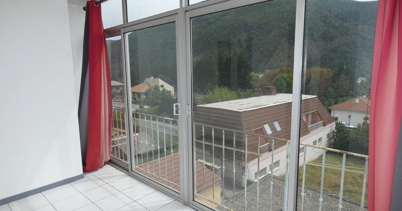 Appartement T3 + combles aménageables – A1786 – VEYNES 05400 Appartement T3 + combles aménageables – A1786 – VEYNES 05400